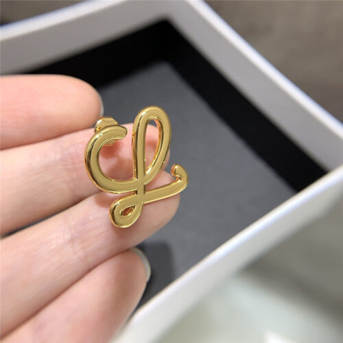 High Quality Luxury Loewe Classic Fashionable Logo Earrings product detail