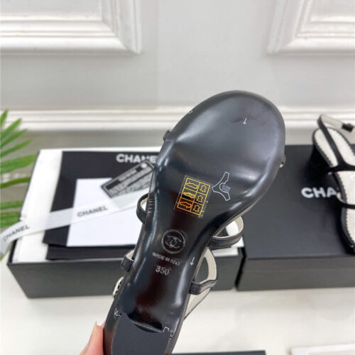 High Quality Luxury Chanel Counter Catwalk Style Chain Sandals product detail