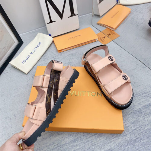 High Quality Luxury Louis Vuitton Archlight Beach Sandals – Style 73955 product detail