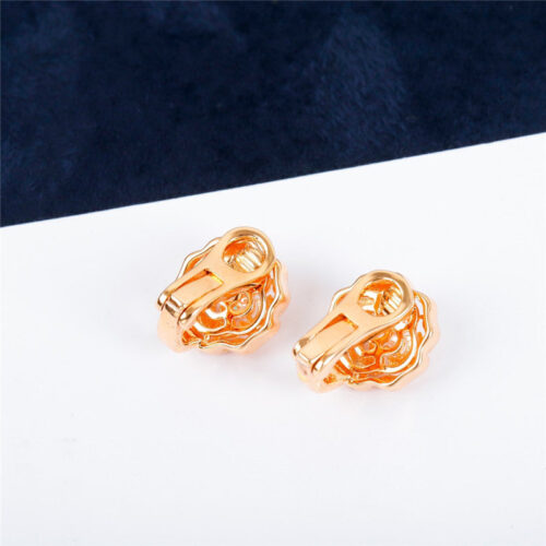 High Quality Luxury Chanel Mountain Camellia Ear Buckle – Style 50201 product detail