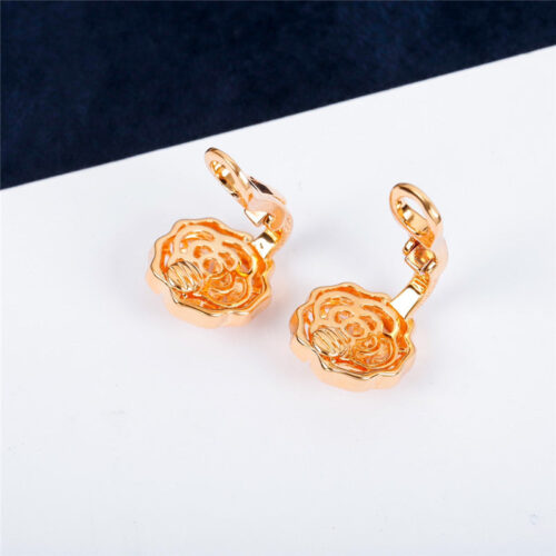 High Quality Luxury Chanel Mountain Camellia Ear Buckle – Style 50201 product detail