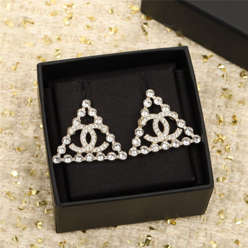 High Quality Luxury Chanel Triangle Double C Earrings – Style 50530