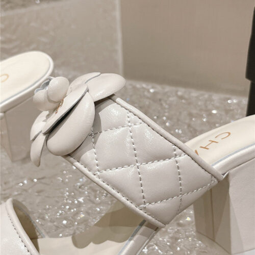 High Quality Luxury Chanel Chunky Heel Camellia Sandals – Style 71654 product detail