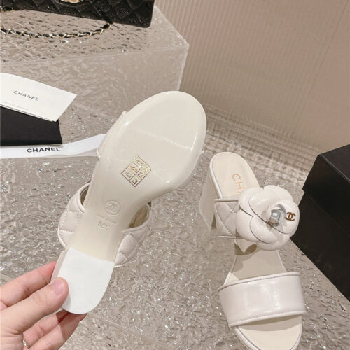 High Quality Luxury Chanel Chunky Heel Camellia Sandals – Style 71654 product detail