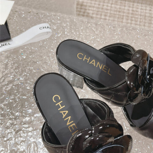 High Quality Luxury Chanel Chunky Heel Camellia Sandals product detail