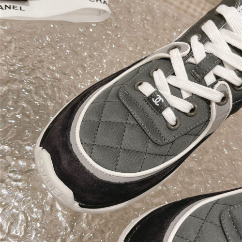High Quality Luxury Chanel Explosive New Color Sneakers – Style 36006 product detail