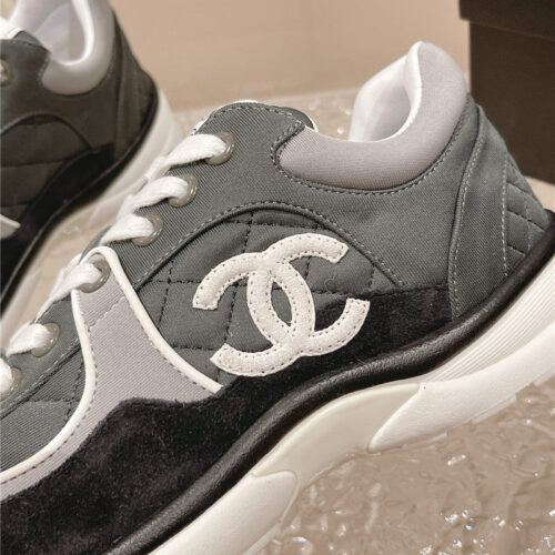 High Quality Luxury Chanel Explosive New Color Sneakers – Style 36006 product detail