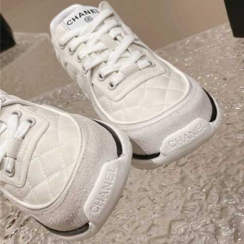 High Quality Luxury Chanel Explosive New Color Sneakers – Style 04934 product detail
