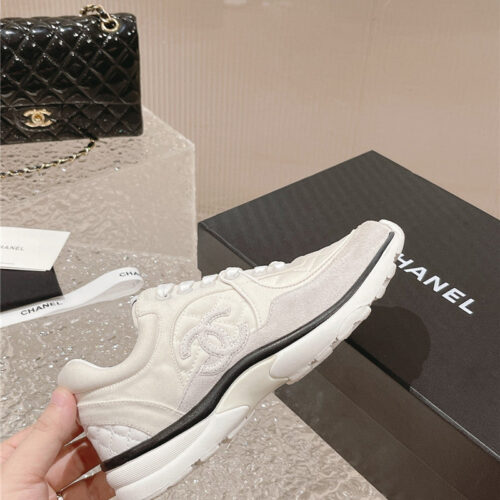 High Quality Luxury Chanel Explosive New Color Sneakers – Style 04934 product detail