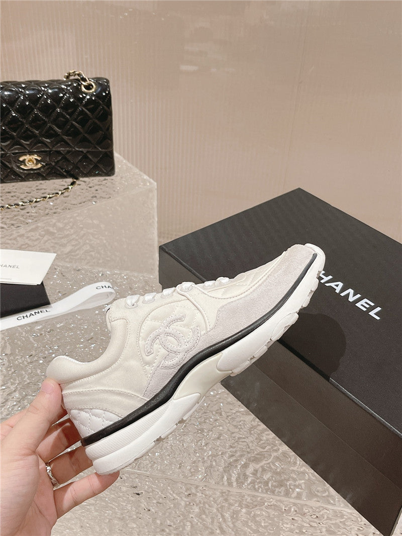 High Quality Luxury Chanel Explosive New Color Sneakers – Style 04934 product detail