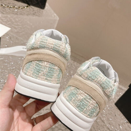 High Quality Luxury Chanel Explosive New Color Sneakers – Style 11718 product detail