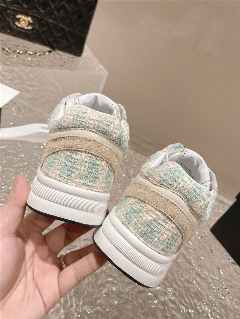 High Quality Luxury Chanel Explosive New Color Sneakers – Style 11718 product detail