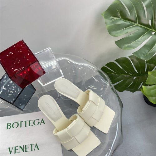High Quality Luxury Bottega Veneta Windmill Cube Slippers product detail