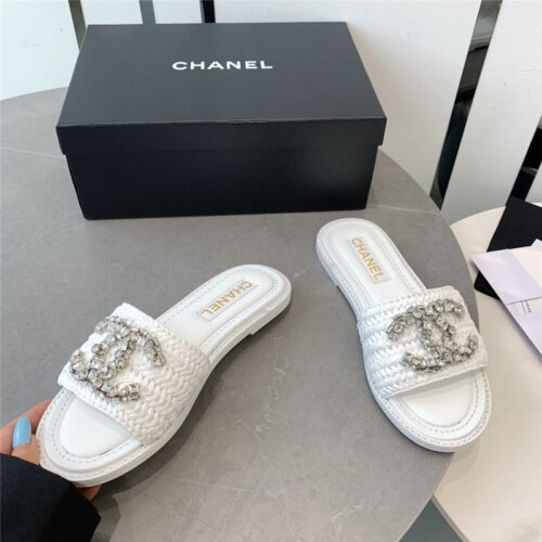 High Quality Luxury Chanel Rhinestone Double C Artificial Woven Sandals And Slippers alternate view