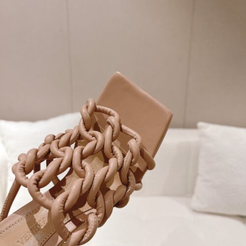 High Quality Luxury Bottega Veneta Handwoven Sandals – Style 67174 product detail