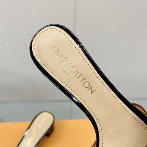 High Quality Luxury Louis Vuitton Sunflower Slippers – Style 83875 product detail