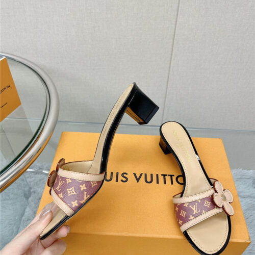 High Quality Luxury Louis Vuitton Sunflower Slippers – Style 83875 product detail