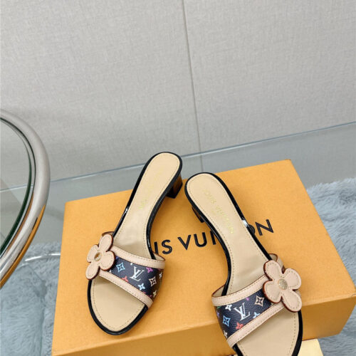 High Quality Luxury Louis Vuitton Sunflower Slippers – Style 05923 product detail