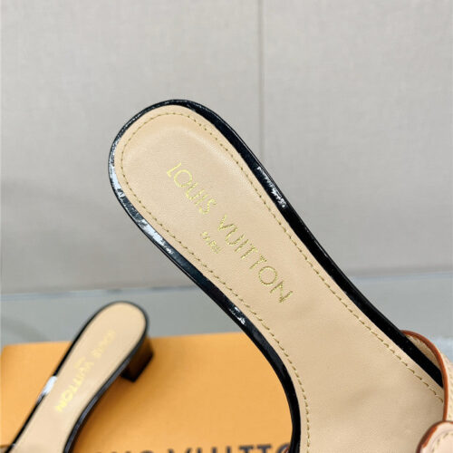 High Quality Luxury Louis Vuitton Sunflower Slippers – Style 05923 product detail