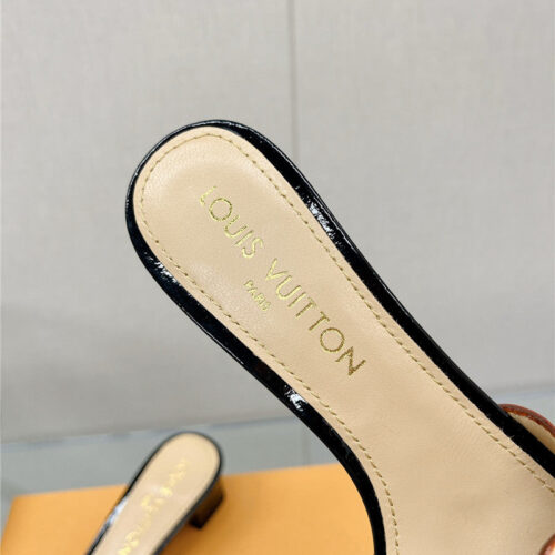 High Quality Luxury Louis Vuitton Sunflower Slippers – Style 83331 product detail