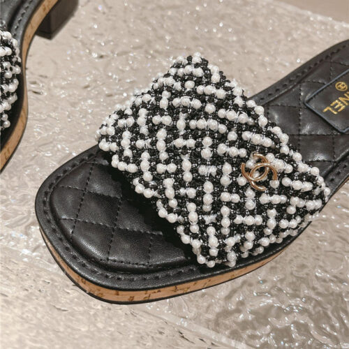 High Quality Luxury Chanel New Hand-Stitched Bead Decoration Slippers – Style 96742 product detail