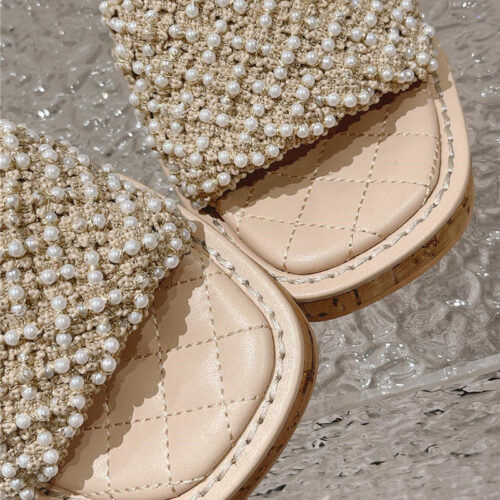 High Quality Luxury Chanel New Hand-Stitched Bead Decoration Slippers product detail