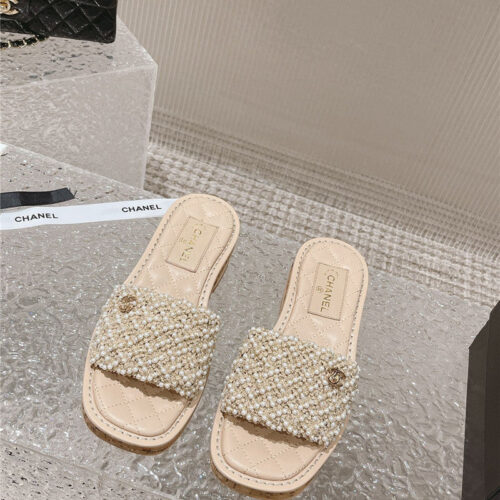 High Quality Luxury Chanel New Hand-Stitched Bead Decoration Slippers alternate view