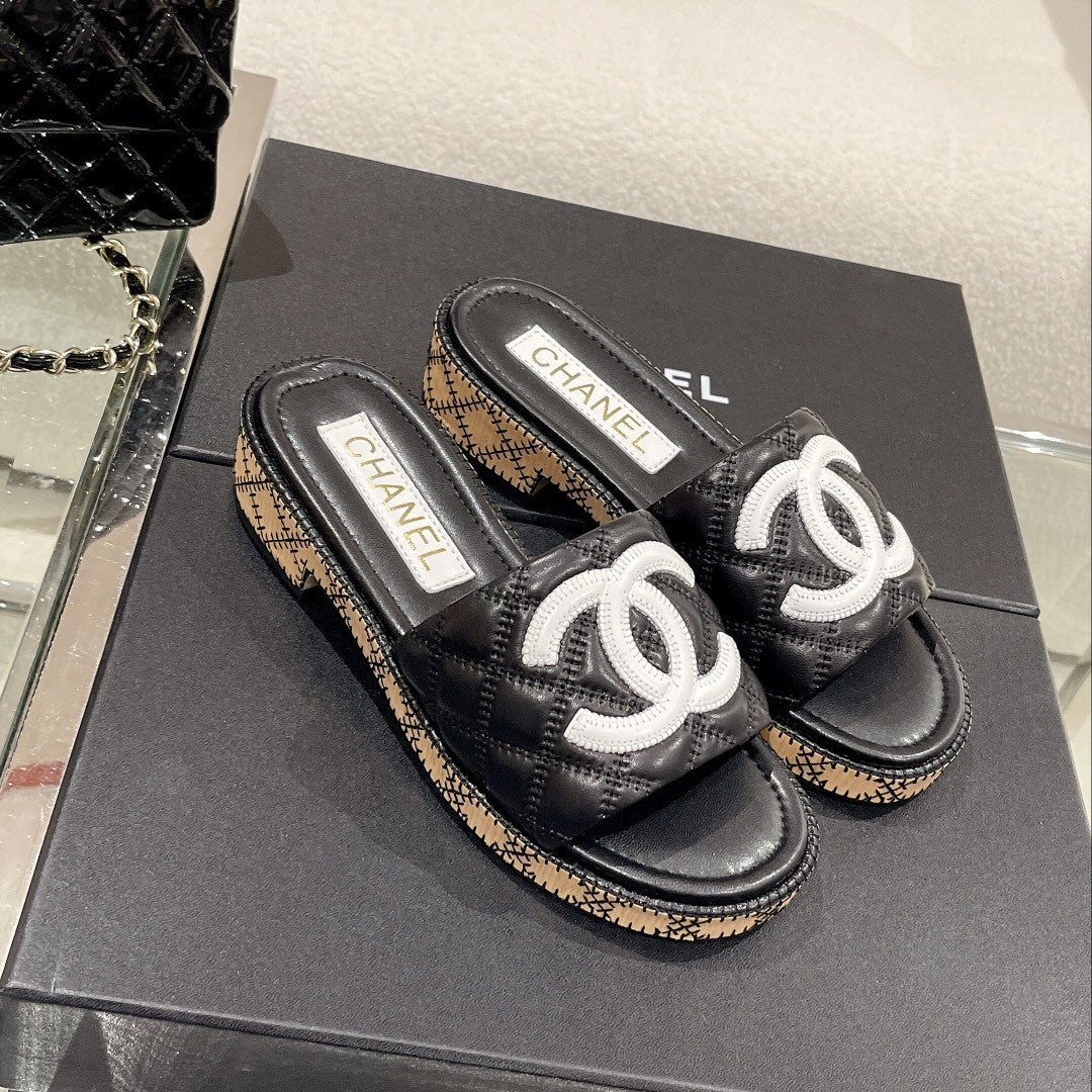 High Quality Luxury Chanel New Wooden Heel Slippers – Style 94470