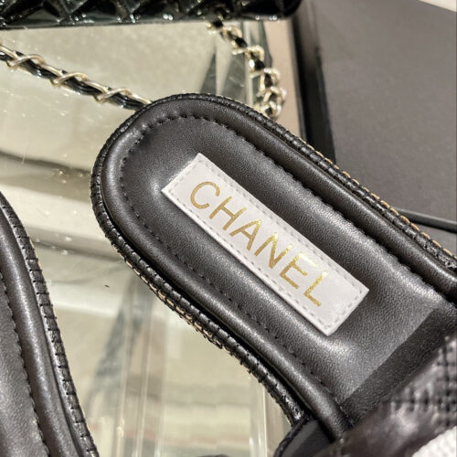 High Quality Luxury Chanel New Wooden Heel Slippers – Style 94470 product detail