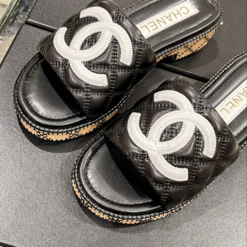 High Quality Luxury Chanel New Wooden Heel Slippers – Style 94470 product detail