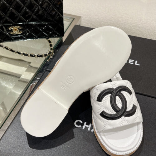 High Quality Luxury Chanel New Wooden Heel Slippers – Style 96166 product detail