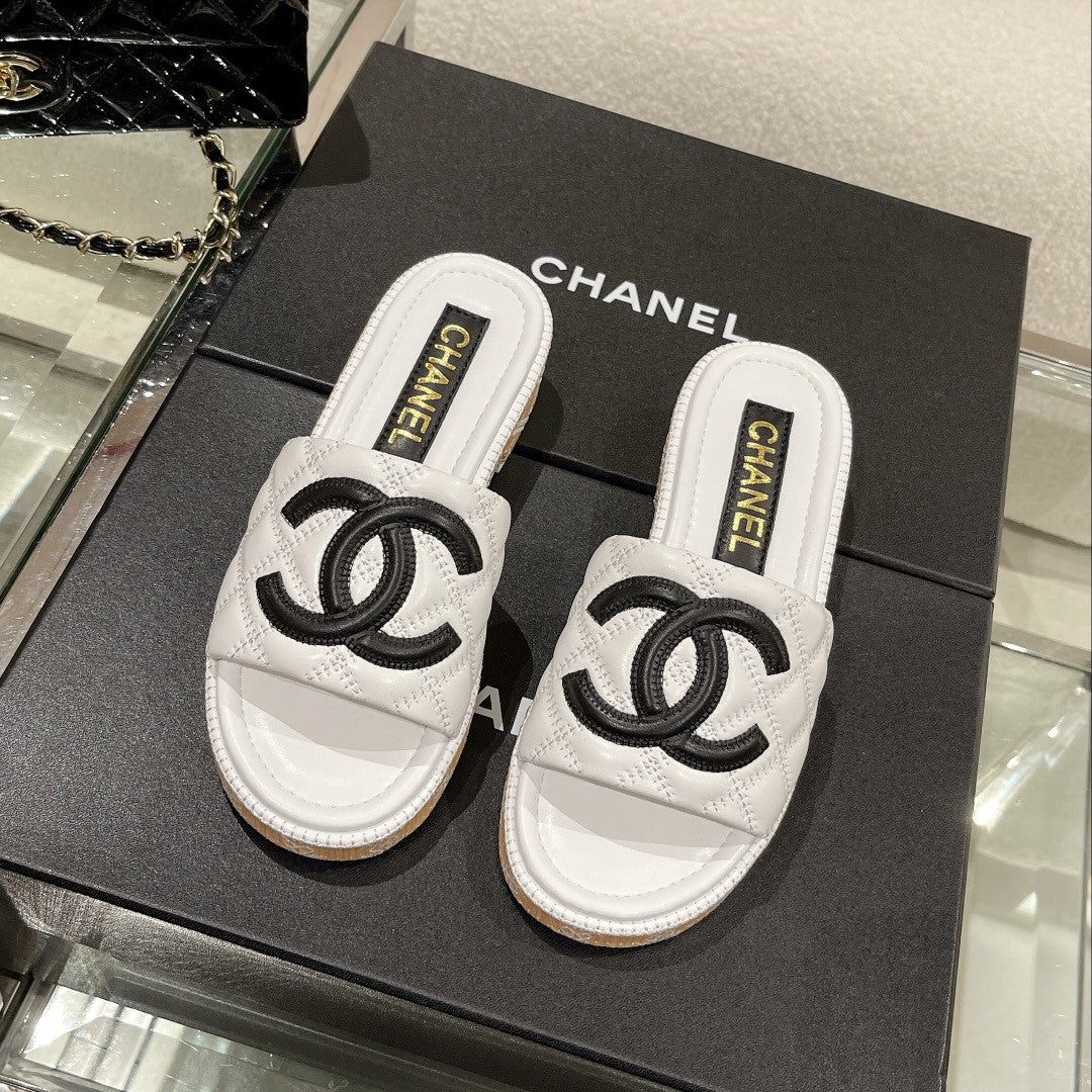 High Quality Luxury Chanel New Wooden Heel Slippers – Style 96166 product detail