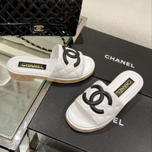 High Quality Luxury Chanel New Wooden Heel Slippers – Style 96166 product detail