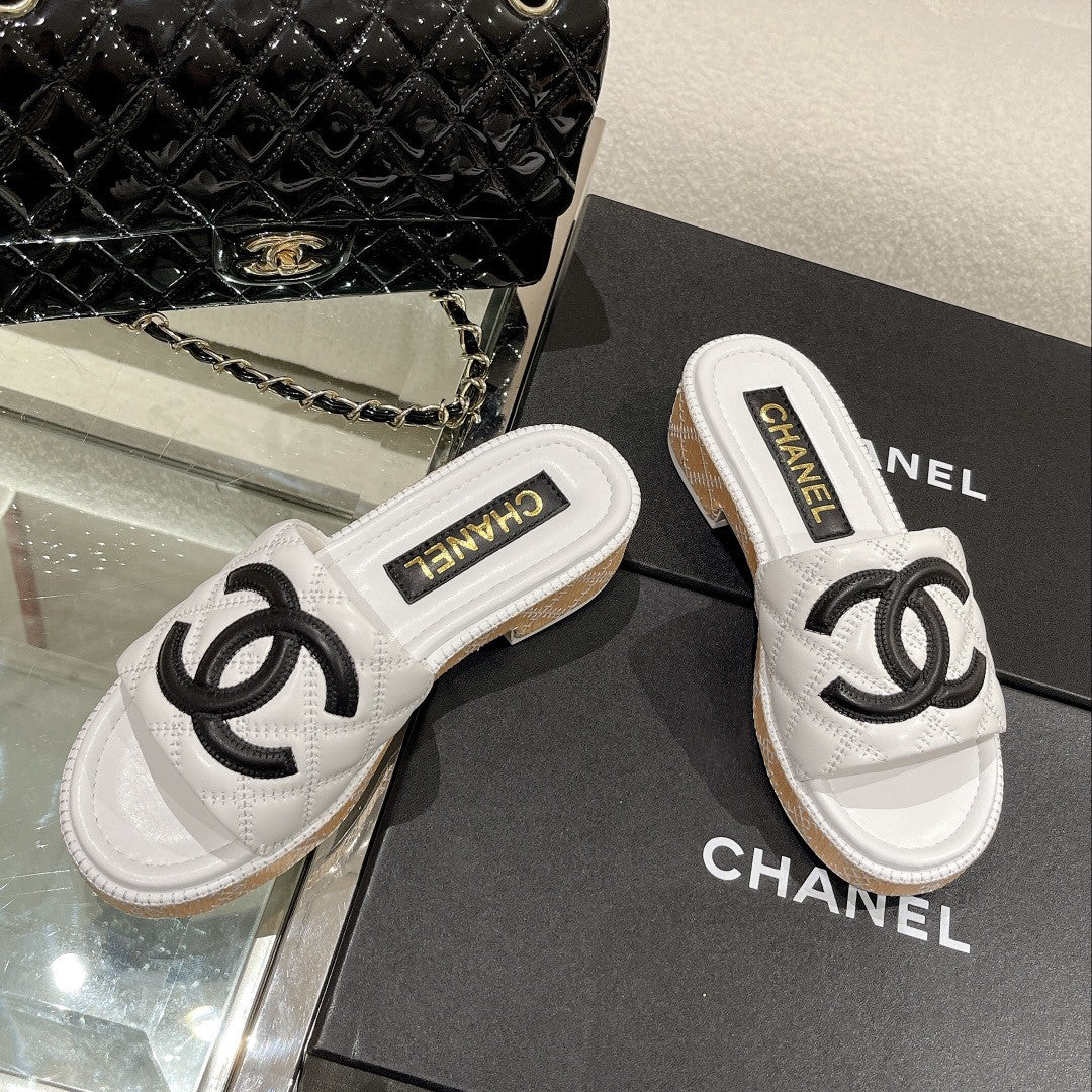 High Quality Luxury Chanel New Wooden Heel Slippers – Style 96166 product detail