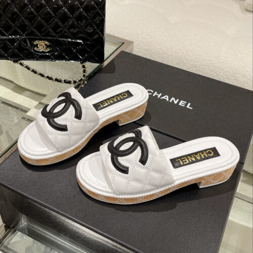 High Quality Luxury Chanel New Wooden Heel Slippers – Style 96166 alternate view
