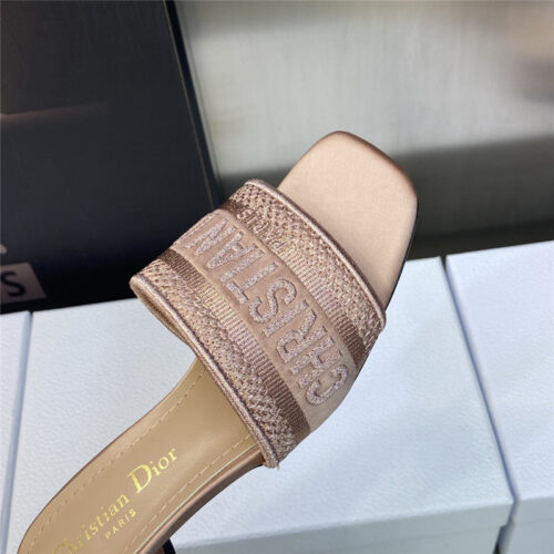 High Quality Luxury Dior New Flip Flops Color Matching Womens Shoes – Style 14342 product detail