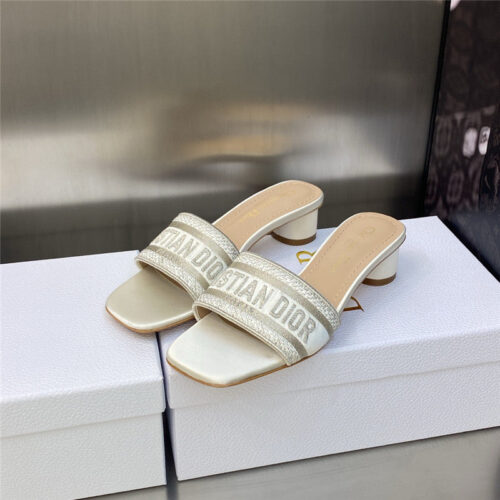 High Quality Luxury Dior New Flip Flops Color Matching Womens Shoes – Style 77574