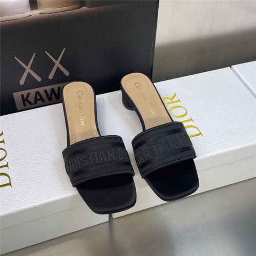 High Quality Luxury Dior New Flip Flops Color Matching Womens Shoes – Style 58374 product detail