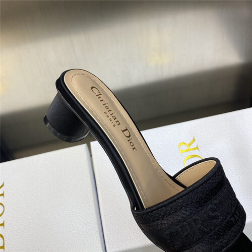 High Quality Luxury Dior New Flip Flops Color Matching Womens Shoes – Style 58374 product detail