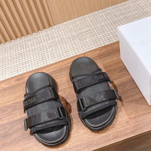 High Quality Luxury Dior Spring And Summer New Thick-Soled Beach Slippers – Style 44742 alternate view