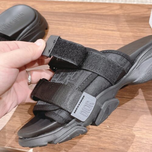 High Quality Luxury Dior Spring And Summer New Thick-Soled Beach Slippers – Style 44742 product detail