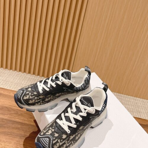 High Quality Luxury Dior Classic Running Shoes – Style 76230 product detail