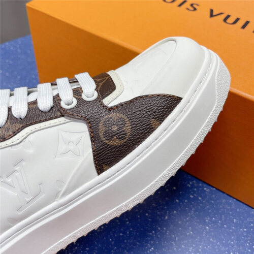 High Quality Luxury Louis Vuitton Counter New Color Matching Sneakers – Style 00451 product detail
