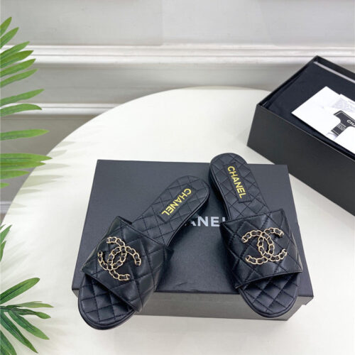 High Quality Luxury Chanel Counter Classic Double C Buckle Slippers – Style 16998 product detail