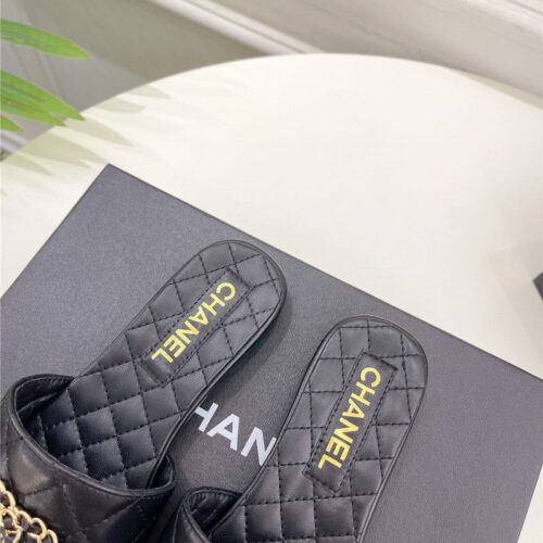 High Quality Luxury Chanel Counter Classic Double C Buckle Slippers – Style 16998 product detail