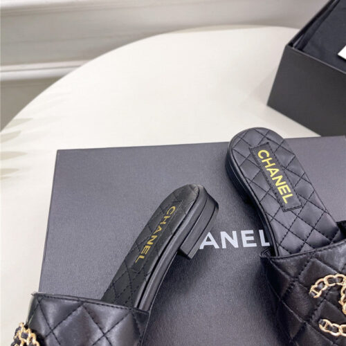 High Quality Luxury Chanel Counter Classic Double C Buckle Slippers – Style 16998 product detail
