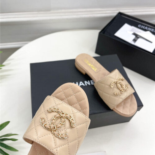 High Quality Luxury Chanel Counter Classic Double C Buckle Slippers – Style 56550 product detail
