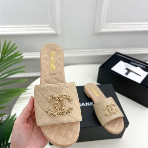 High Quality Luxury Chanel Counter Classic Double C Buckle Slippers – Style 56550 product detail