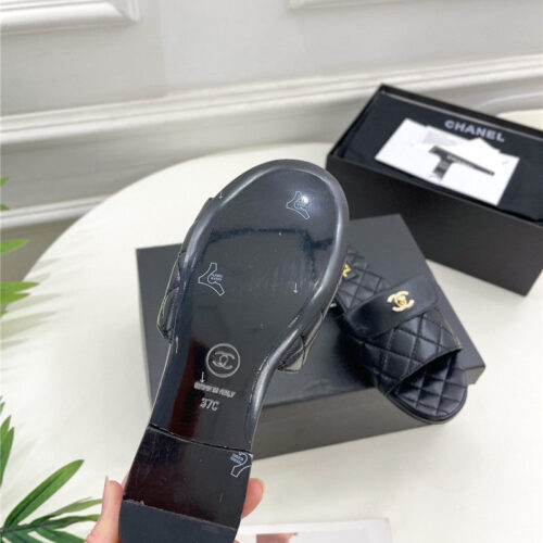 High Quality Luxury Chanel Counter Classic Double C Buckle Slippers – Style 59942 product detail