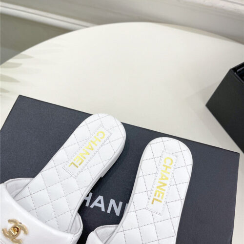 High Quality Luxury Chanel Counter Classic Double C Buckle Slippers – Style 28870 product detail